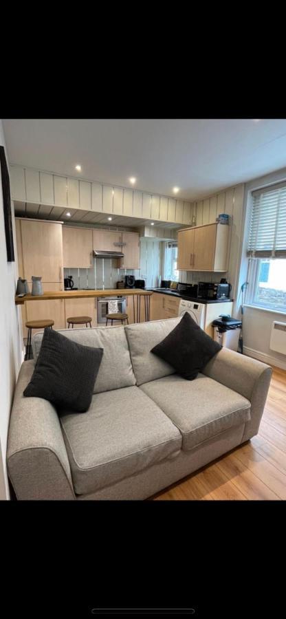One Bedroom Apartment In The Centre Of Llandudno Bagian luar foto